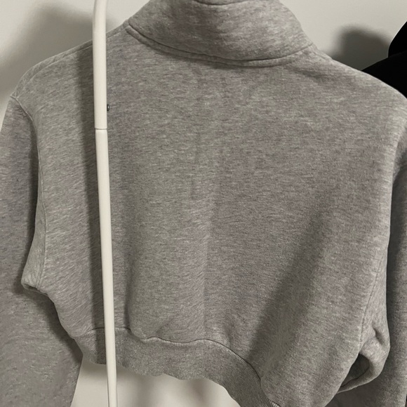 Aritzia TNA Cozy Fleece Perfect 1/4 Zip Sweatshirt - Heather Chrome - 2xs - Picture 3 of 3